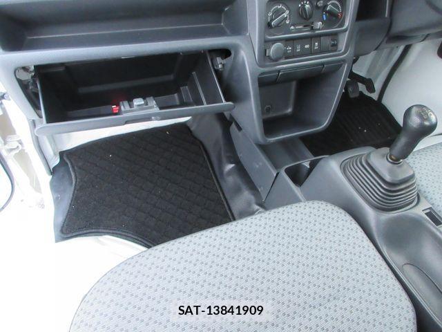 Suzuki CARRY TRUCK 2019-10 3064358-9