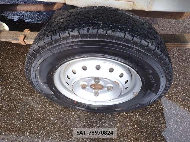 Suzuki CARRY TRUCK 2008-09 3356033-18