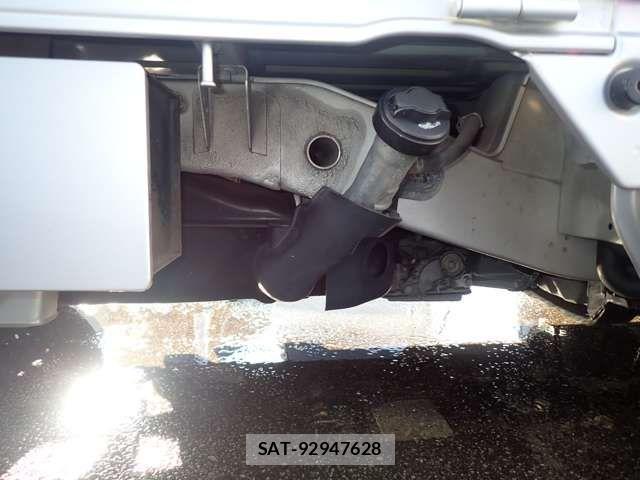Suzuki CARRY TRUCK 2007-10 3356037-14