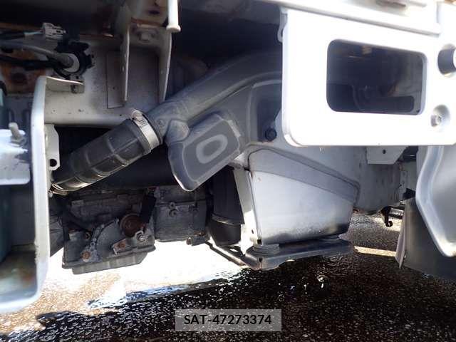 Suzuki CARRY TRUCK 2014-01 3356036-9