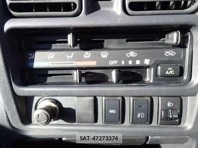 Suzuki CARRY TRUCK 2014-01 3356036-15