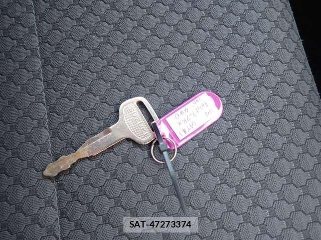Suzuki CARRY TRUCK 2014-01 3356036-17