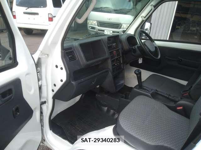 Suzuki CARRY TRUCK 2015-09 3713603-13