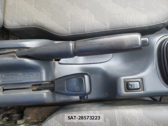 Suzuki CARRY TRUCK 2004-04 4321328-8