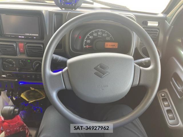 Suzuki CARRY TRUCK 2023-07 4588621-12