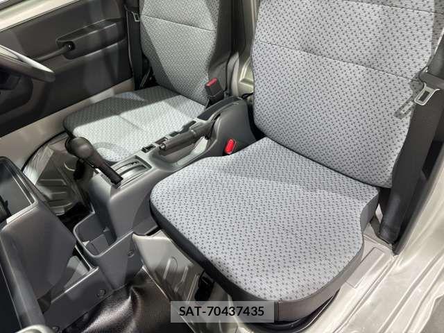 Suzuki CARRY TRUCK 2026-03 4751832-16