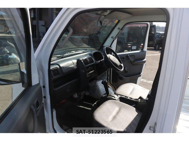 Suzuki CARRY TRUCK 2011-12 4933251-1