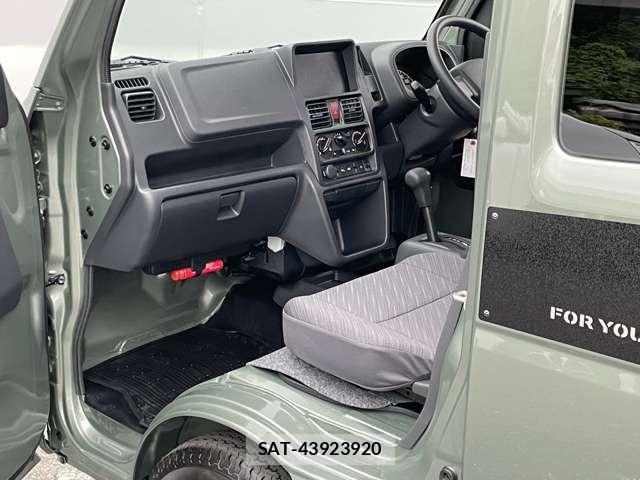 Suzuki CARRY TRUCK 2025-09 5861303-14