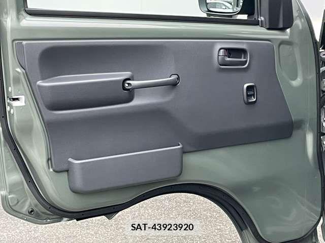 Suzuki CARRY TRUCK 2025-09 5861303-15