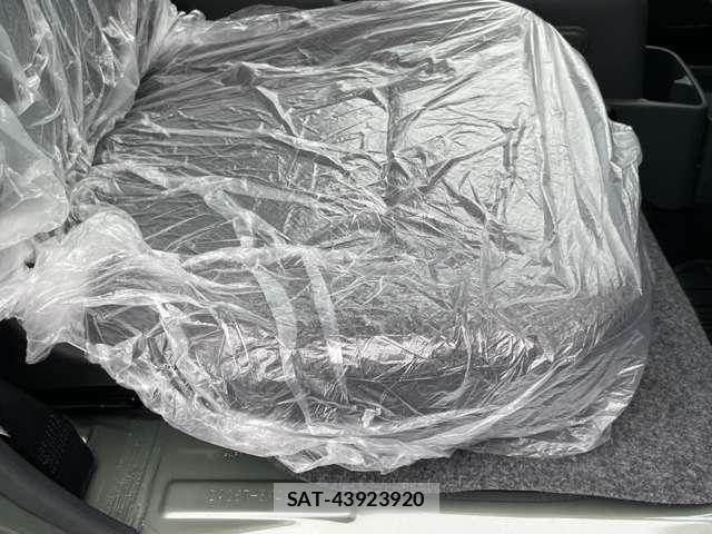 Suzuki CARRY TRUCK 2025-09 5861303-23