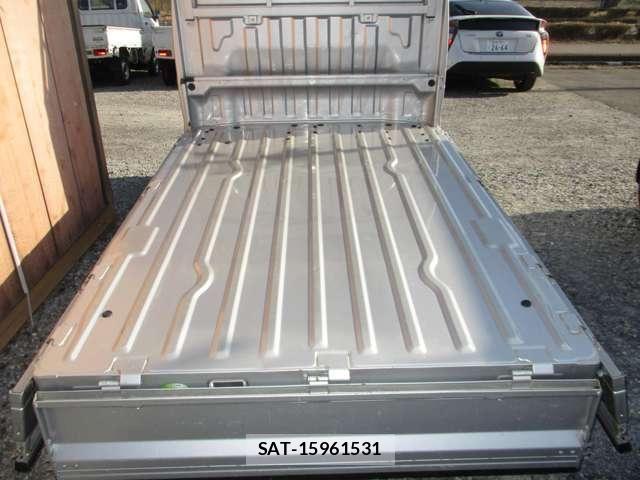 Suzuki CARRY TRUCK 2012-01 5861372-11