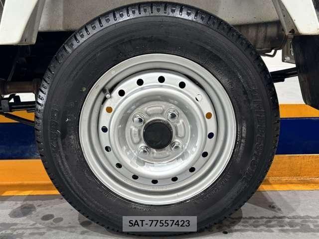 Suzuki CARRY TRUCK 2007-08 5861383-28