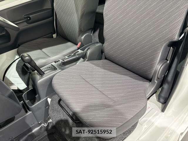 Suzuki CARRY TRUCK 2023-10 5861317-17