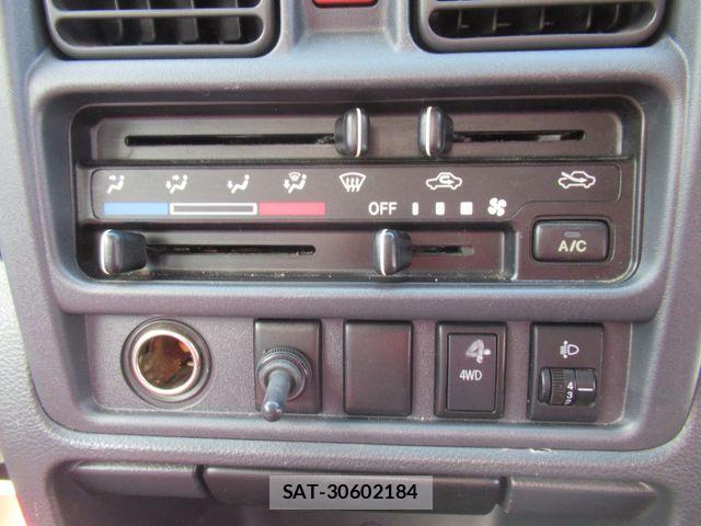 Suzuki CARRY TRUCK 2015-11 6008075-17