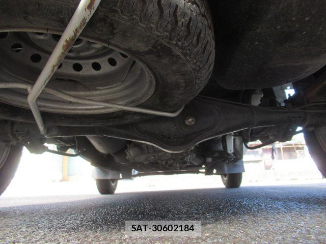 Suzuki CARRY TRUCK 2015-11 6008075-23