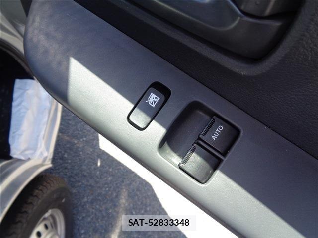 Suzuki CARRY TRUCK 2025-10 6303205-15