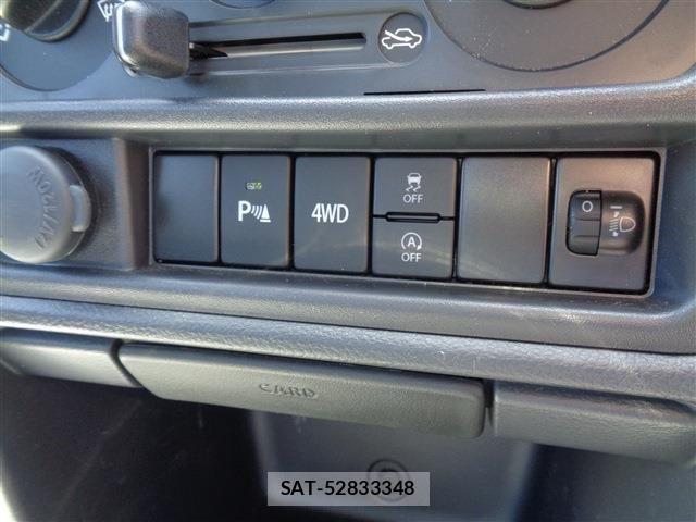 Suzuki CARRY TRUCK 2025-10 6303205-17
