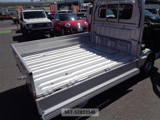 Suzuki CARRY TRUCK 2025-10 6303205-26