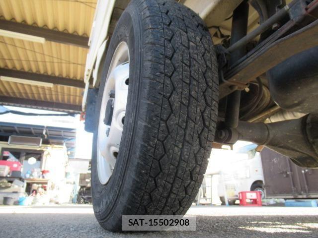 Suzuki CARRY TRUCK 2000-01 6610994-19