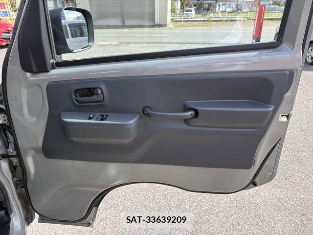 Suzuki CARRY TRUCK 2025-02 6715802-19