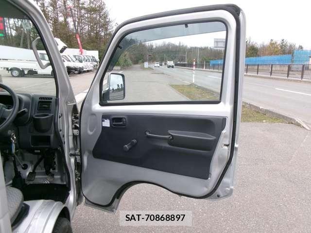 Suzuki CARRY TRUCK 2017-02 6715803-13