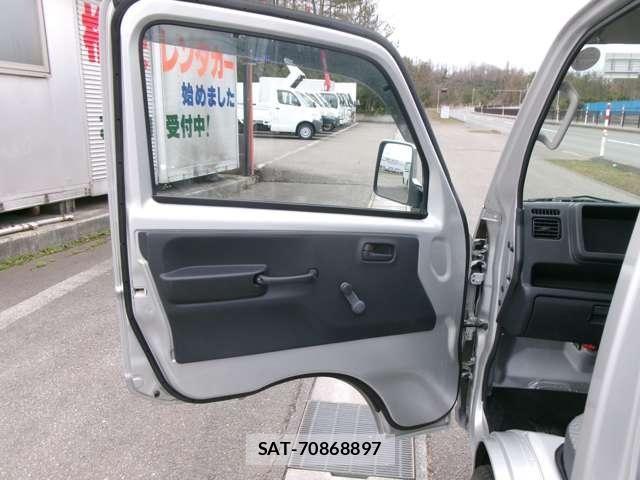 Suzuki CARRY TRUCK 2017-02 6715803-16
