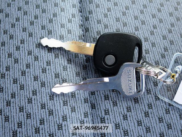 Suzuki CARRY TRUCK 2026-04 6903089-18