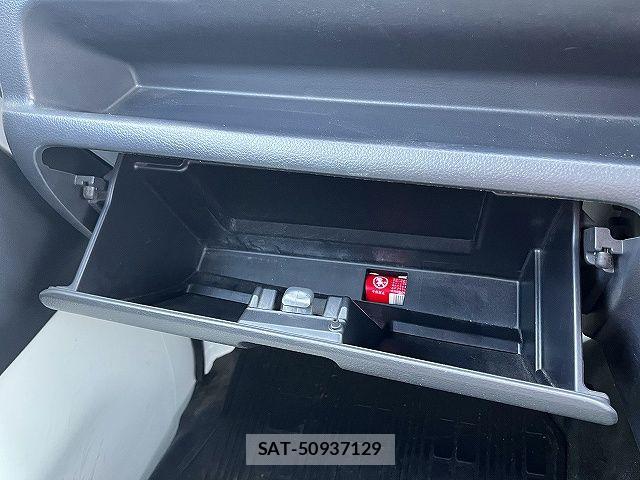Suzuki CARRY TRUCK 2017-01 6991618-11
