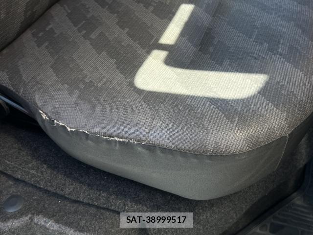 Suzuki CARRY TRUCK 2011-12 7057848-20
