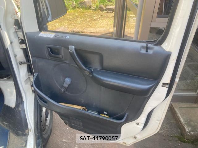 Suzuki CARRY TRUCK 2004-09 7057847-11