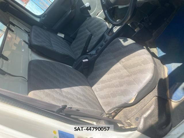 Suzuki CARRY TRUCK 2004-09 7057847-12