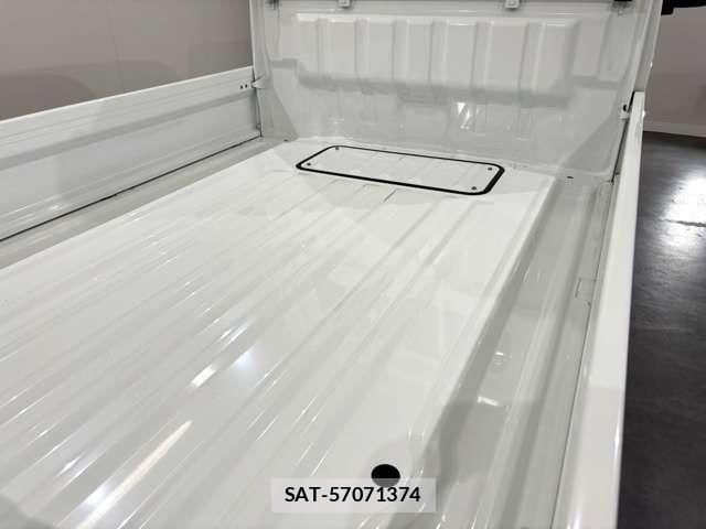 Suzuki CARRY TRUCK 2026-05 7215907-10