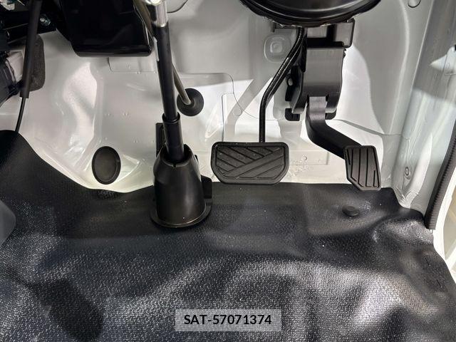 Suzuki CARRY TRUCK 2026-05 7215907-23
