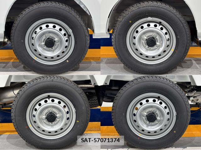 Suzuki CARRY TRUCK 2026-05 7215907-25