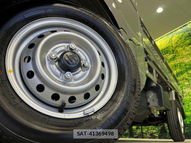 Suzuki CARRY TRUCK 2025-12 7215900-10