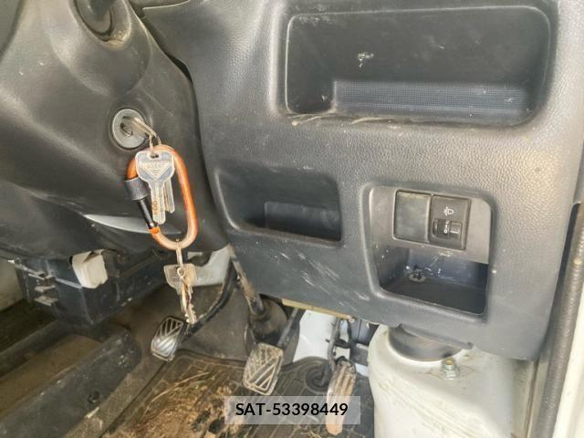Suzuki CARRY TRUCK 2009-05 7215873-19