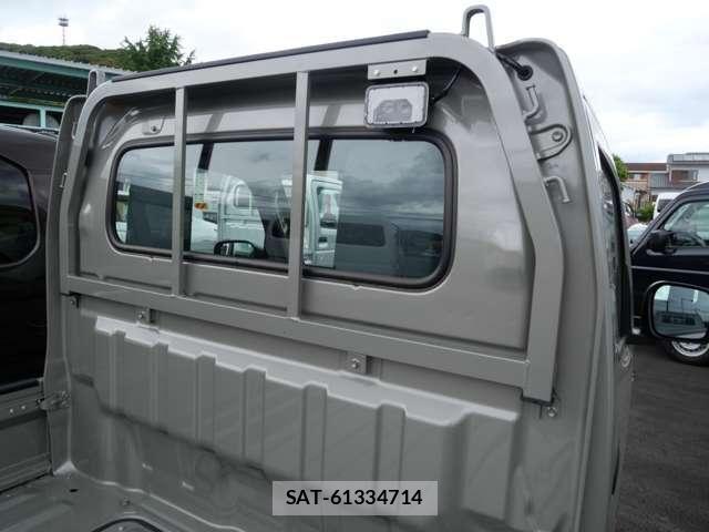 Suzuki CARRY TRUCK 2026-04 7215905-9