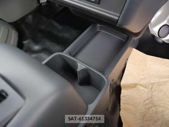 Suzuki CARRY TRUCK 2026-04 7215905-24