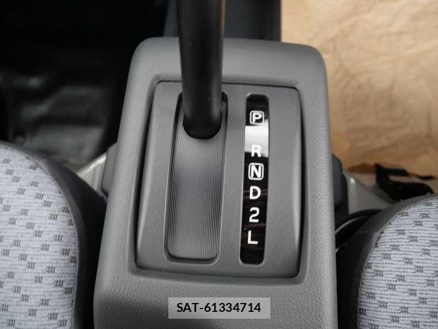 Suzuki CARRY TRUCK 2026-04 7215905-25