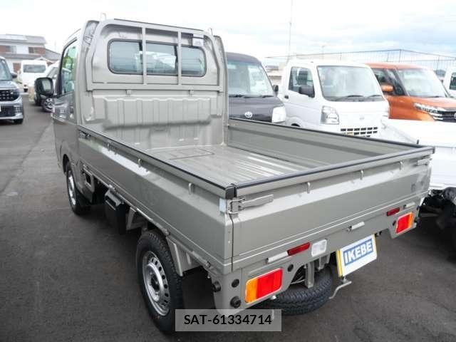Suzuki CARRY TRUCK 2026-04 7215905-6
