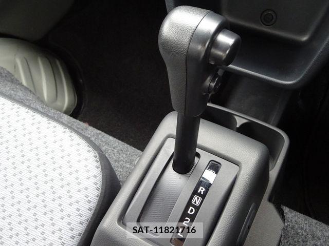 Suzuki CARRY TRUCK 2024-04 7215886-13