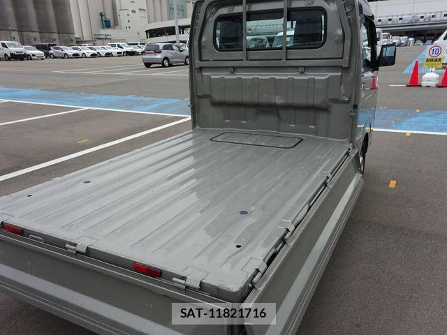 Suzuki CARRY TRUCK 2024-04 7215886-18