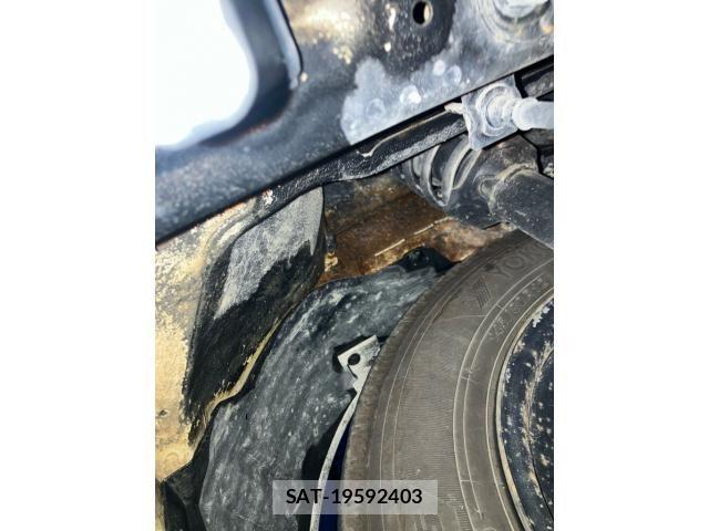 Suzuki CARRY TRUCK 2012-12 7250077-11