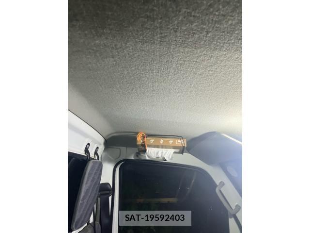 Suzuki CARRY TRUCK 2012-12 7250077-18