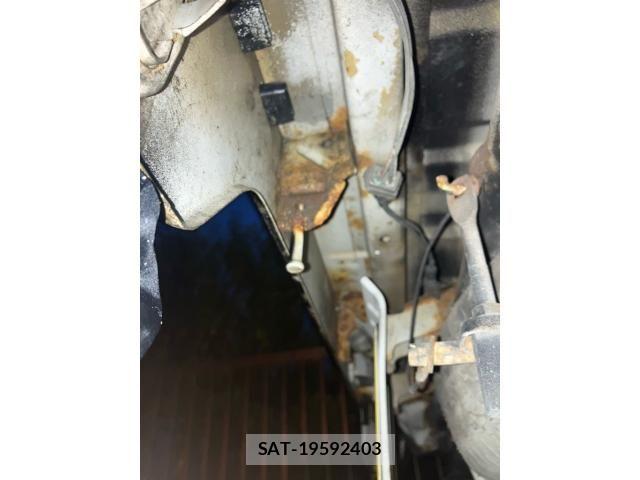 Suzuki CARRY TRUCK 2012-12 7250077-24