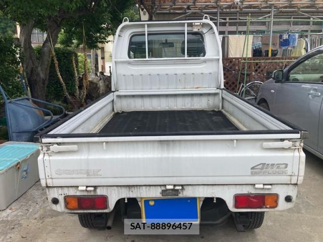 Suzuki CARRY TRUCK 1998-04 7250078-3