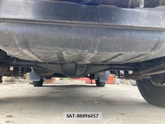 Suzuki CARRY TRUCK 1998-04 7250078-7