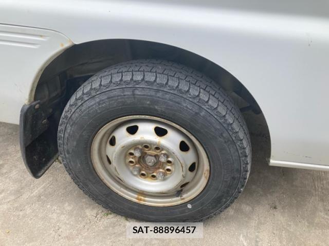 Suzuki CARRY TRUCK 1998-04 7250078-8