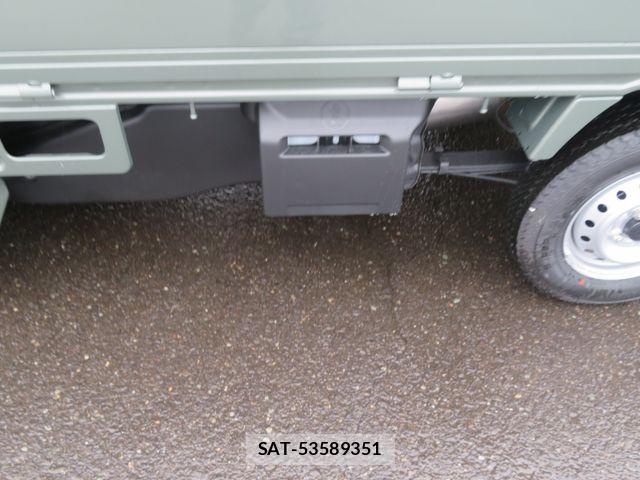 Suzuki CARRY TRUCK 2026-05 7250070-23