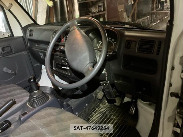 Suzuki CARRY TRUCK 2004-06 7250080-13
